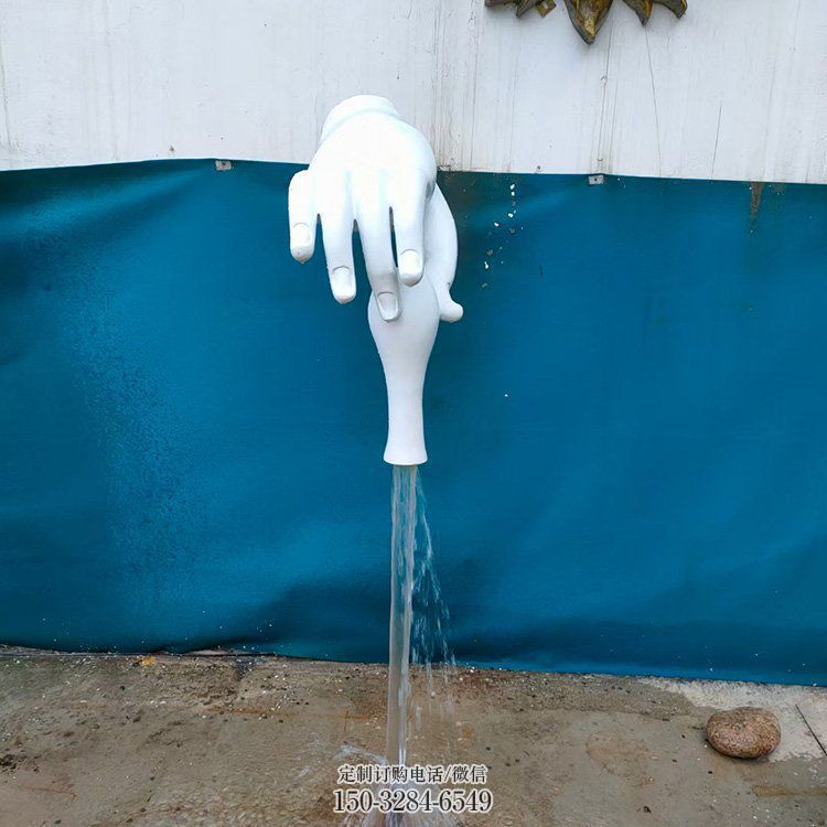 悬空水龙头雕塑,喷水艺术雕塑制作 悬空水龙头雕塑,喷水艺术雕塑制作